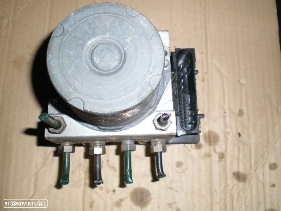 Abs 0265800300 0265231300 8200038695 RENAULT MEGANE 2005 1,9DCI RENAULT MEGANE 2002 1.6I RENAULT MEGANE 2 2004 1.5DCI - 2