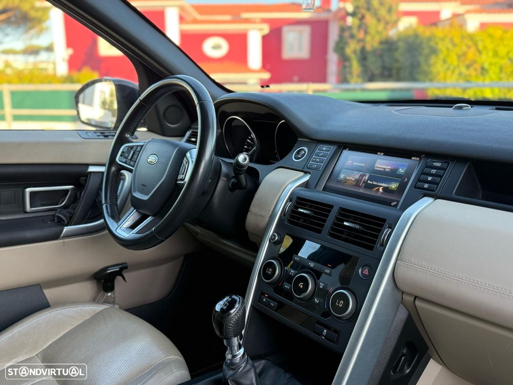 Land Rover Discovery Sport 2.0 eD4 SE - 7