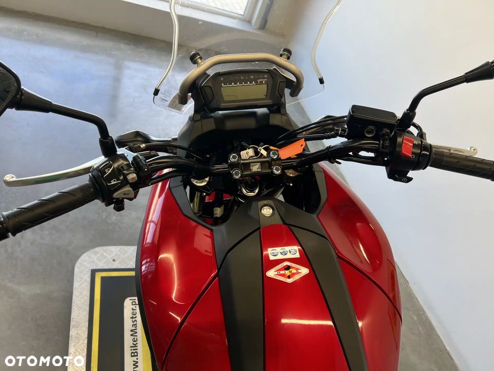 Honda NC - 18