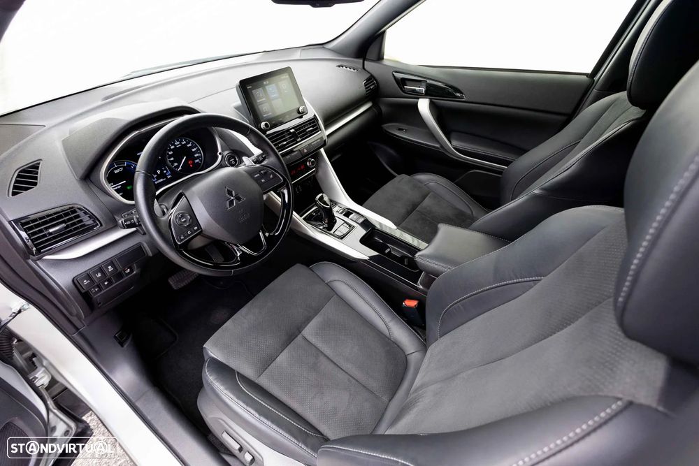 Mitsubishi Eclipse Cross - 22