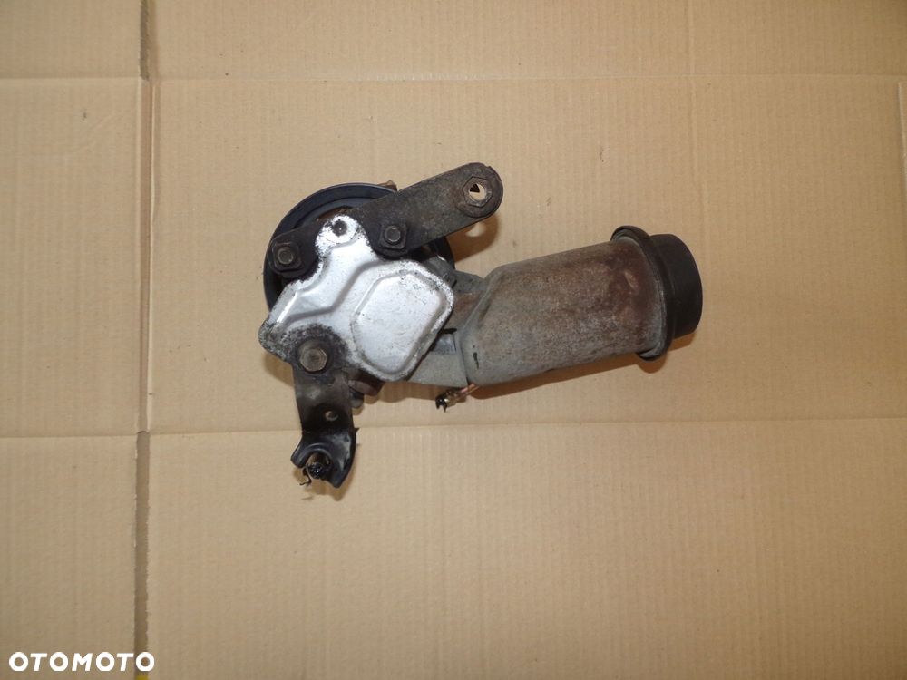pompa wspomagania yaris verso 1.4 d4d - 2