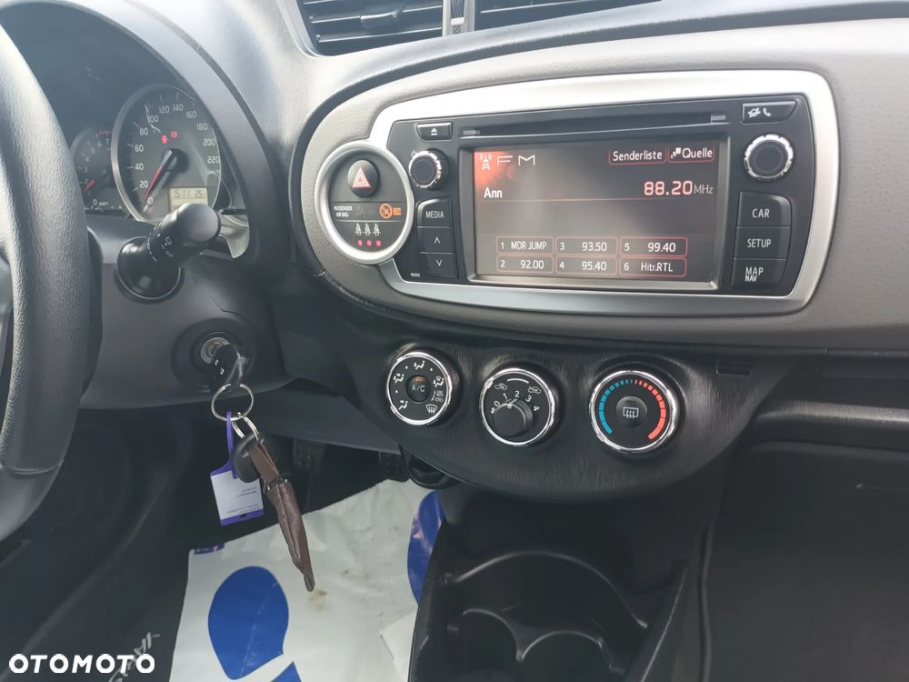 Toyota Yaris 1.33 VVT-i Executive - 20