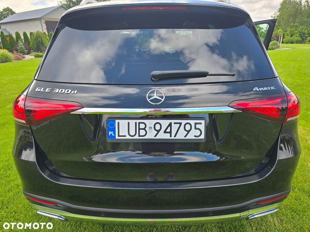 Mercedes-Benz GLE - 11