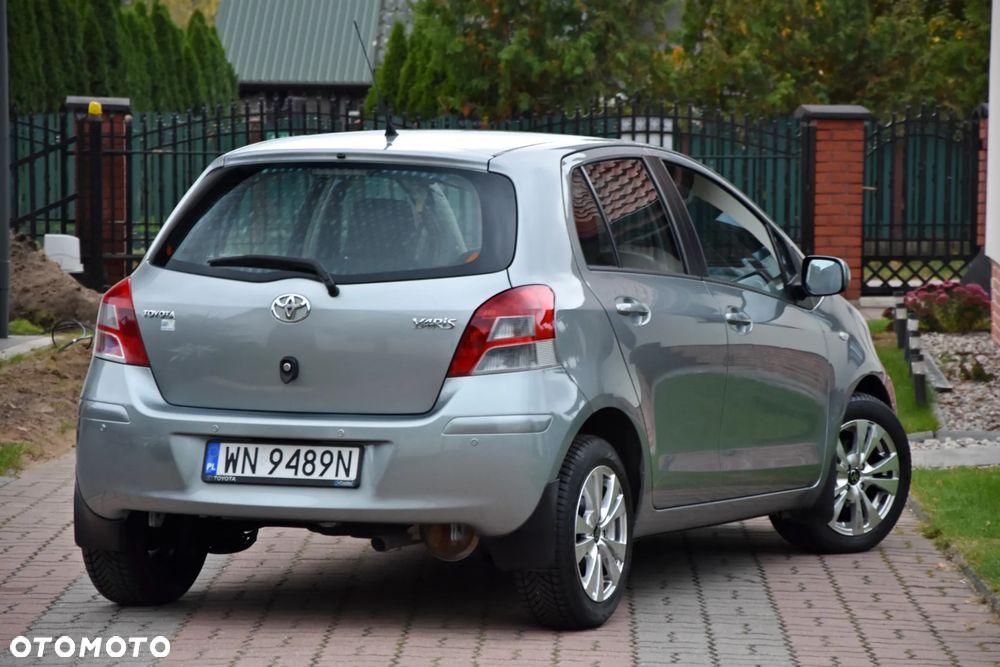 Toyota Yaris 1.33 VVT-i Multidrive S Executive - 13
