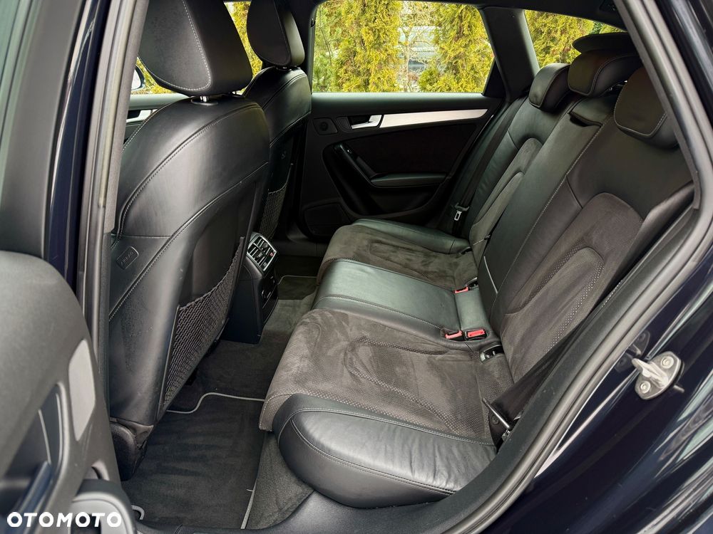 Audi A4 Avant 2.0 TDI DPF clean diesel multitronic S line Sportpaket - 9