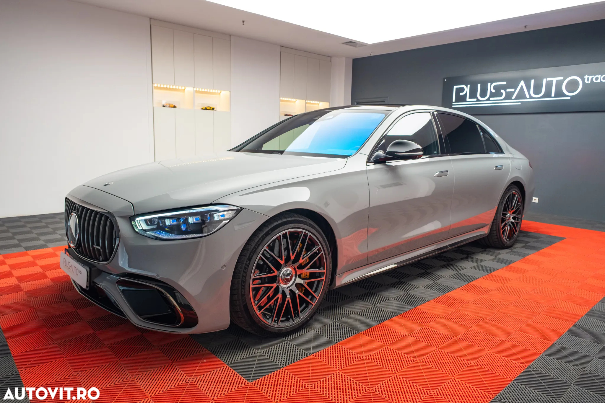 Mercedes-Benz S - 4