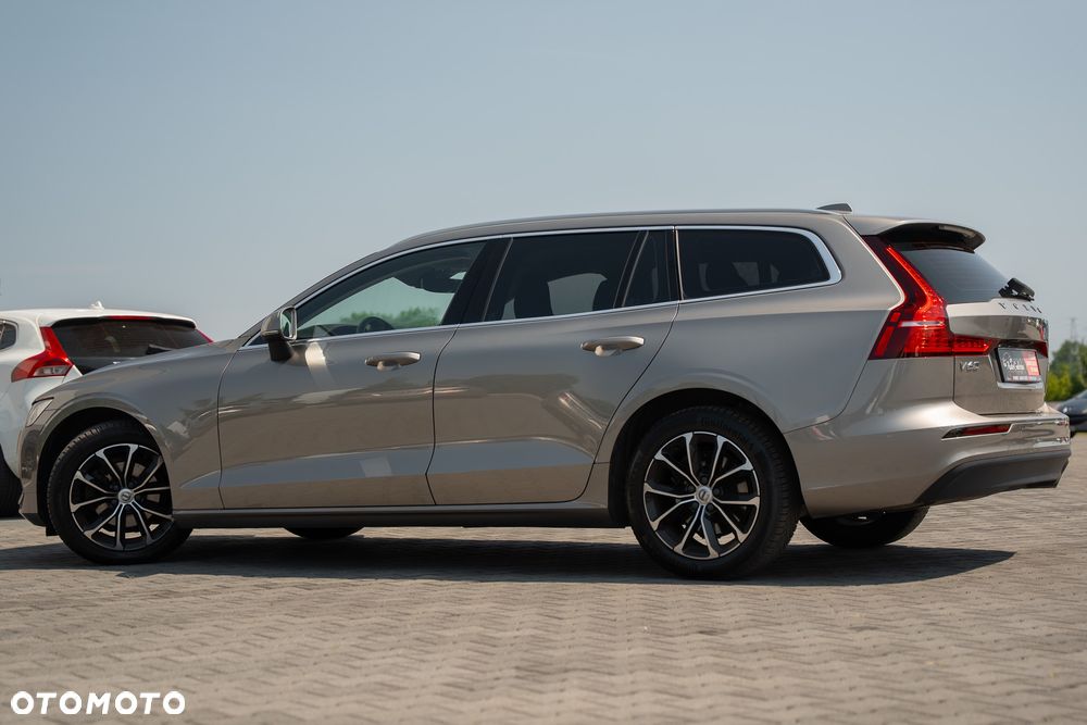 Volvo V60 D3 Momentum Core - 14