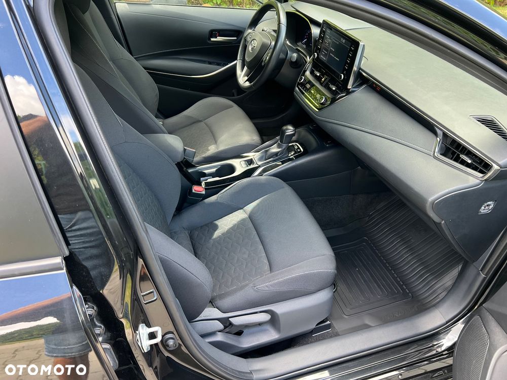 Toyota Corolla 1.8 Hybrid GPF Comfort - 24