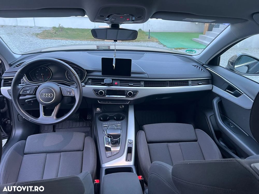 Audi A4 35 TFSI S tronic - 14