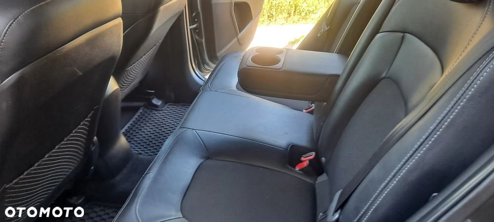 Kia Sportage 2,0 CRDI AWD Spirit - 14