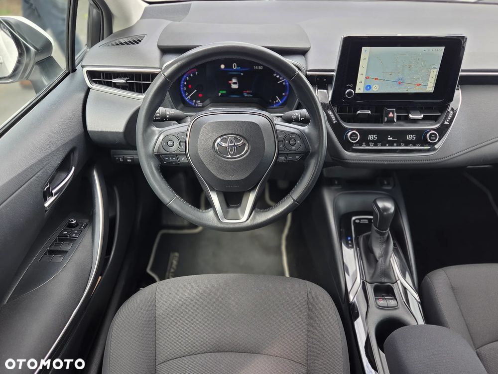 Toyota Corolla - 13