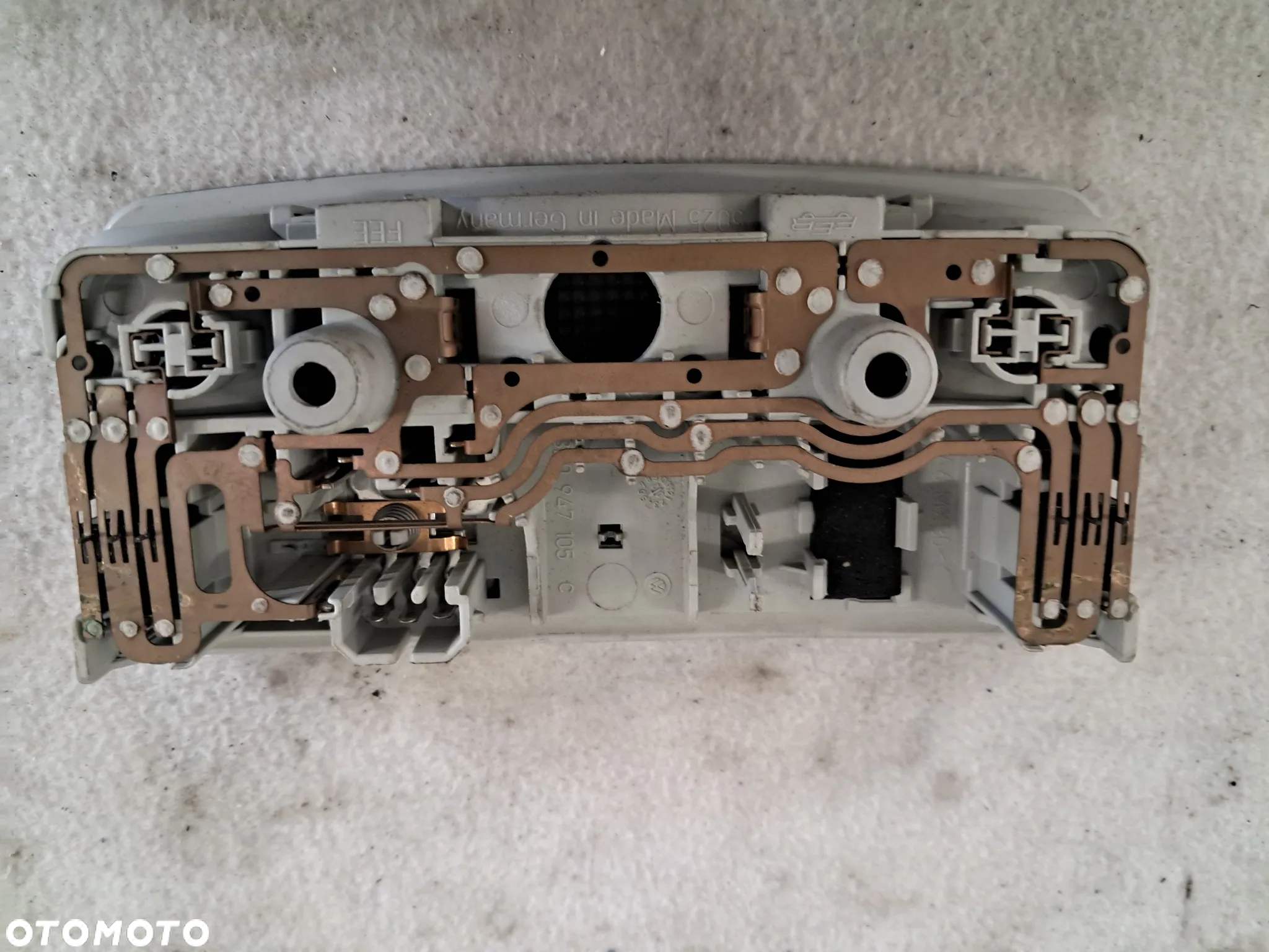 Lampka Podsufitki Wnętrza Oświetlenie Kabiny VW Seat Skoda 3B0947105C - 5