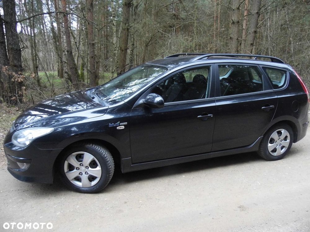 Hyundai i30 i30cw 1.4 blue Comfort - 12