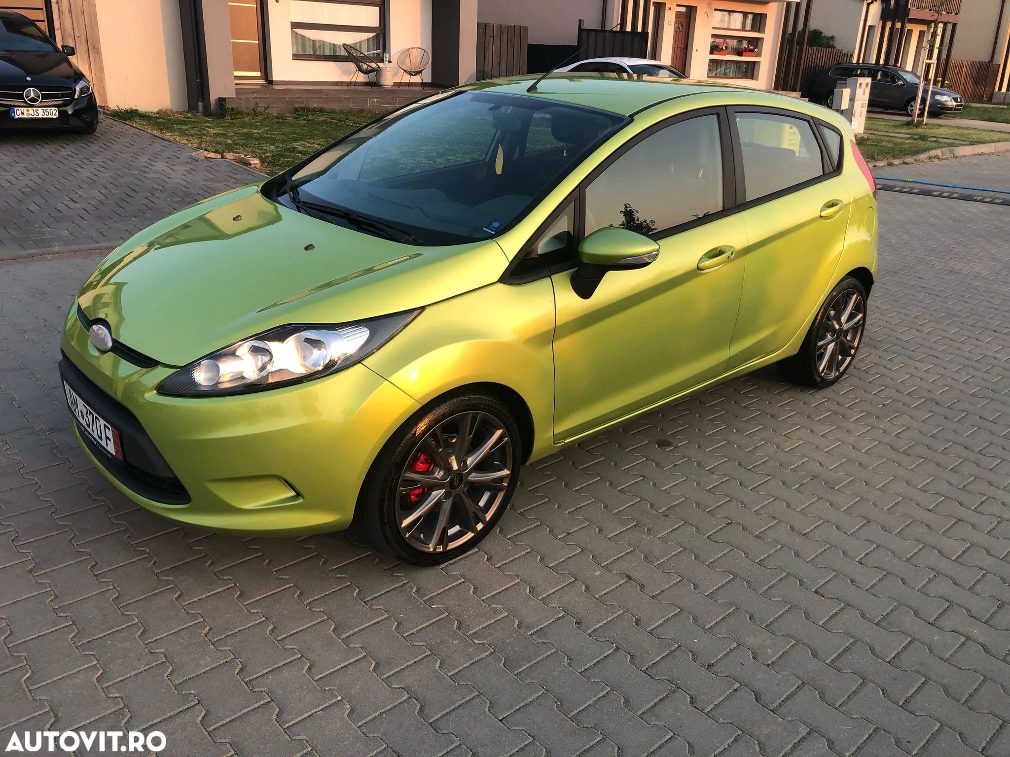 Ford Fiesta 1.25i Ambiente - 1