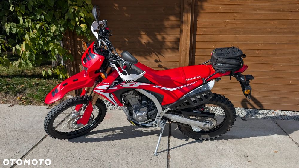 Honda CRF - 3