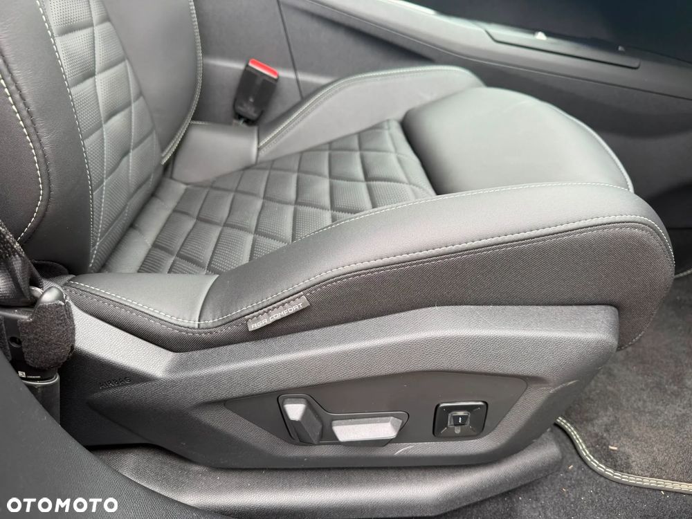 Peugeot 3008 1.2 PureTech mHEV GT Exclusive e-DCS6 - 21