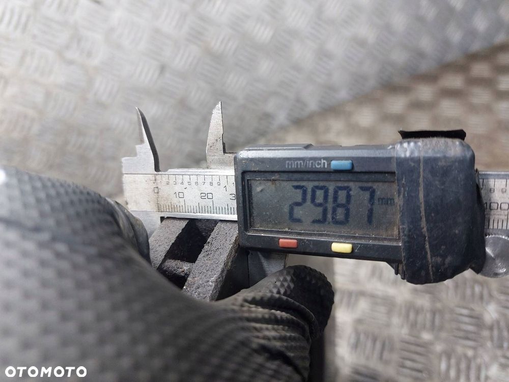 TARCZE HAMULCOWE PRZÓD + KLOCKI + ZACISKI AUDI A4 B7 2.0 TDI - 5