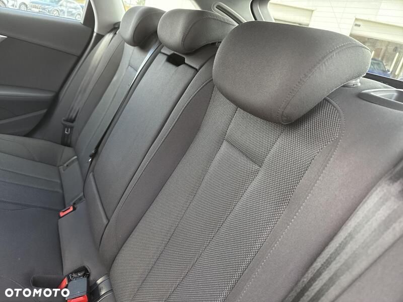 Audi A4 - 21