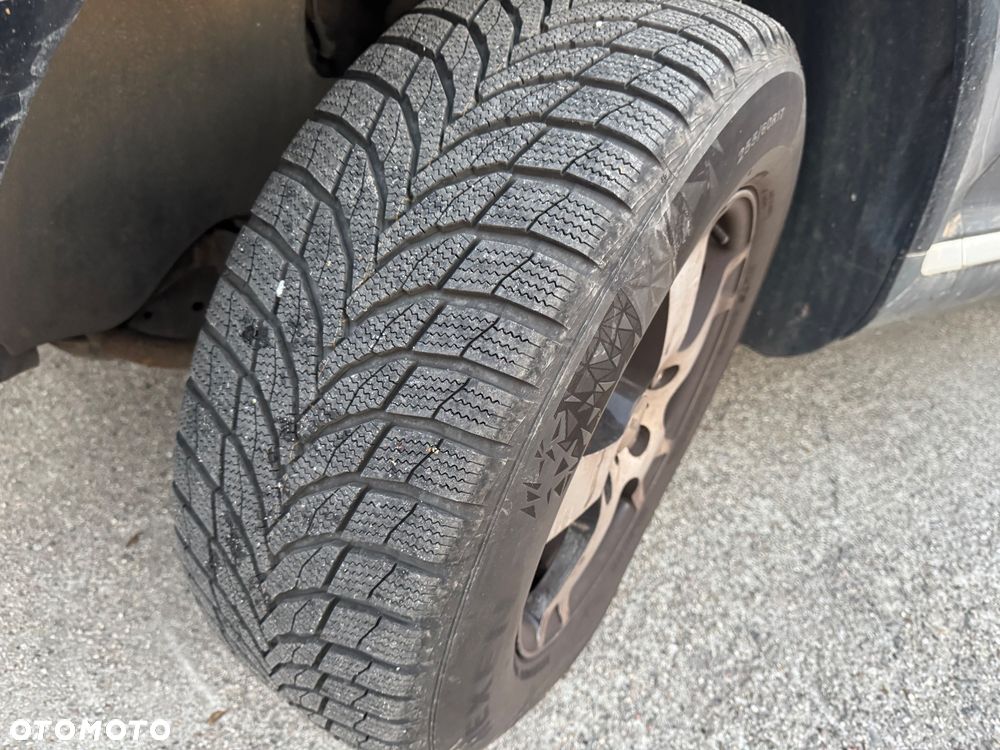 Volkswagen Touareg - 10