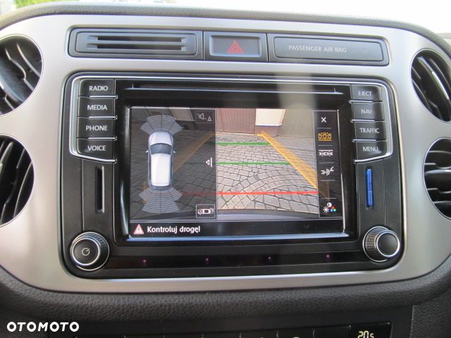 Volkswagen Tiguan 2.0 TDI SCR BlueMotion Technology Lounge Sport & Style - 26