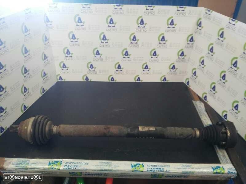 TRANSMISSÃO FRENTE DIREITA VOLKSWAGEN PASSAT BERLINA 3C2 - 1