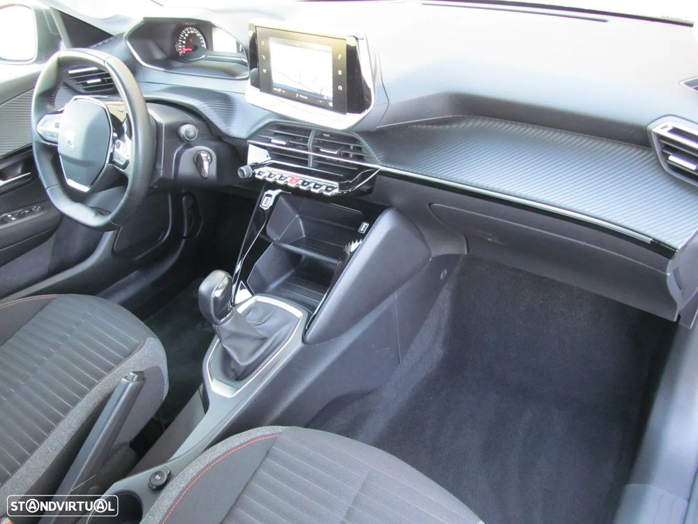 Peugeot 208 1.2 PureTech Active Pack - 11