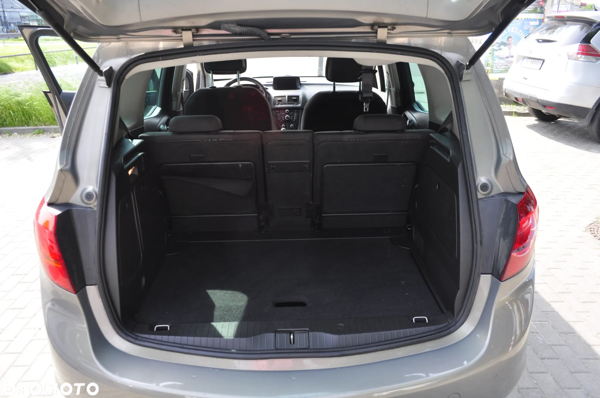 Opel Meriva 1.4 T Enjoy S&S - 13