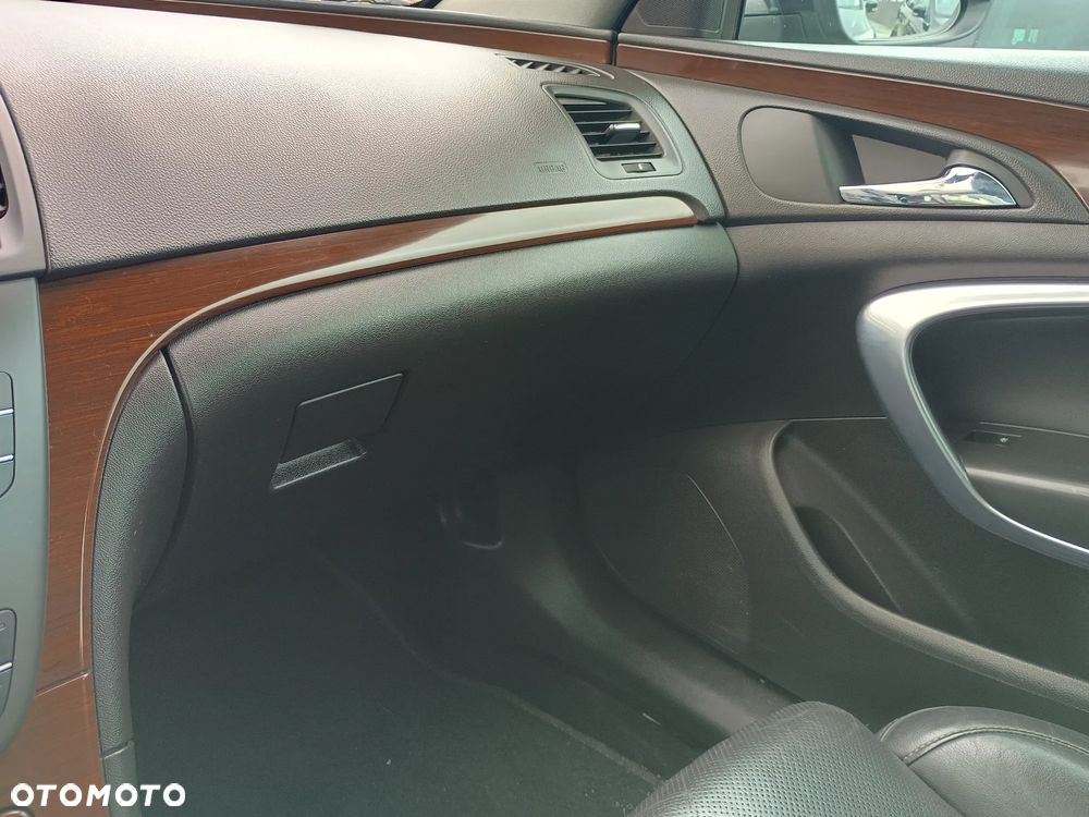 Opel Insignia 2.0 CDTI Cosmo ecoFLEX S&S - 24