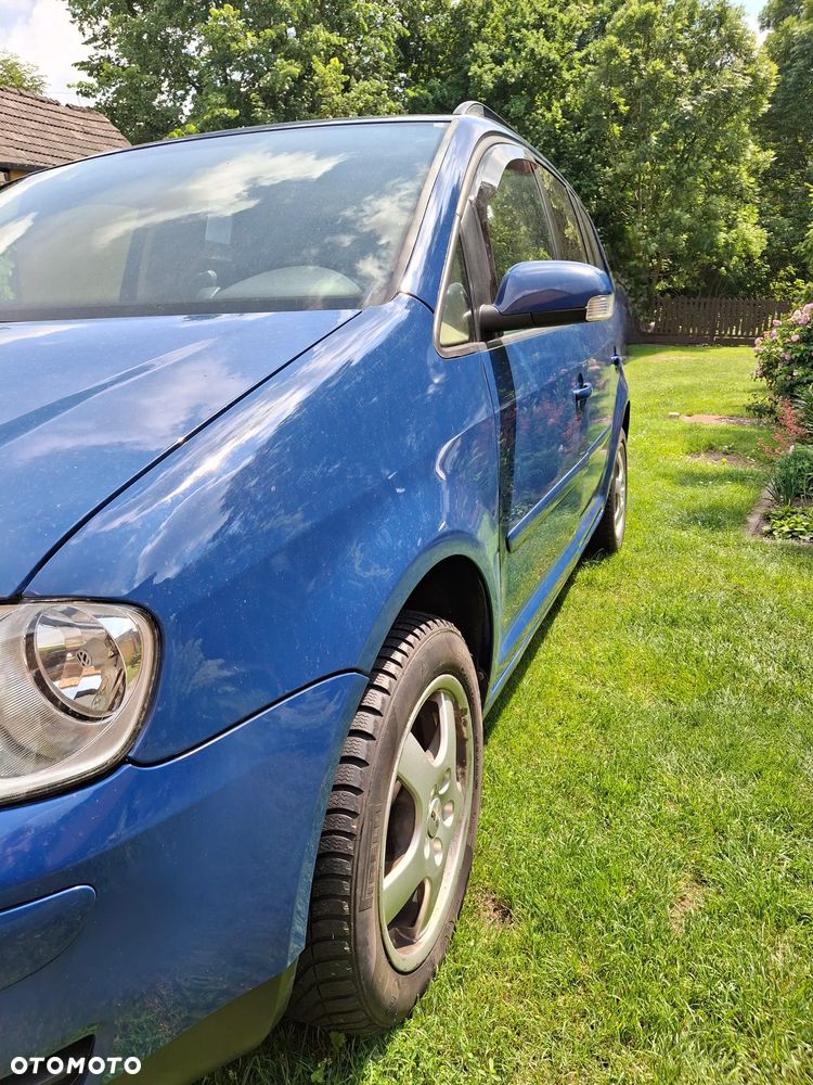 Volkswagen Touran 1.9 TDI Highline - 7