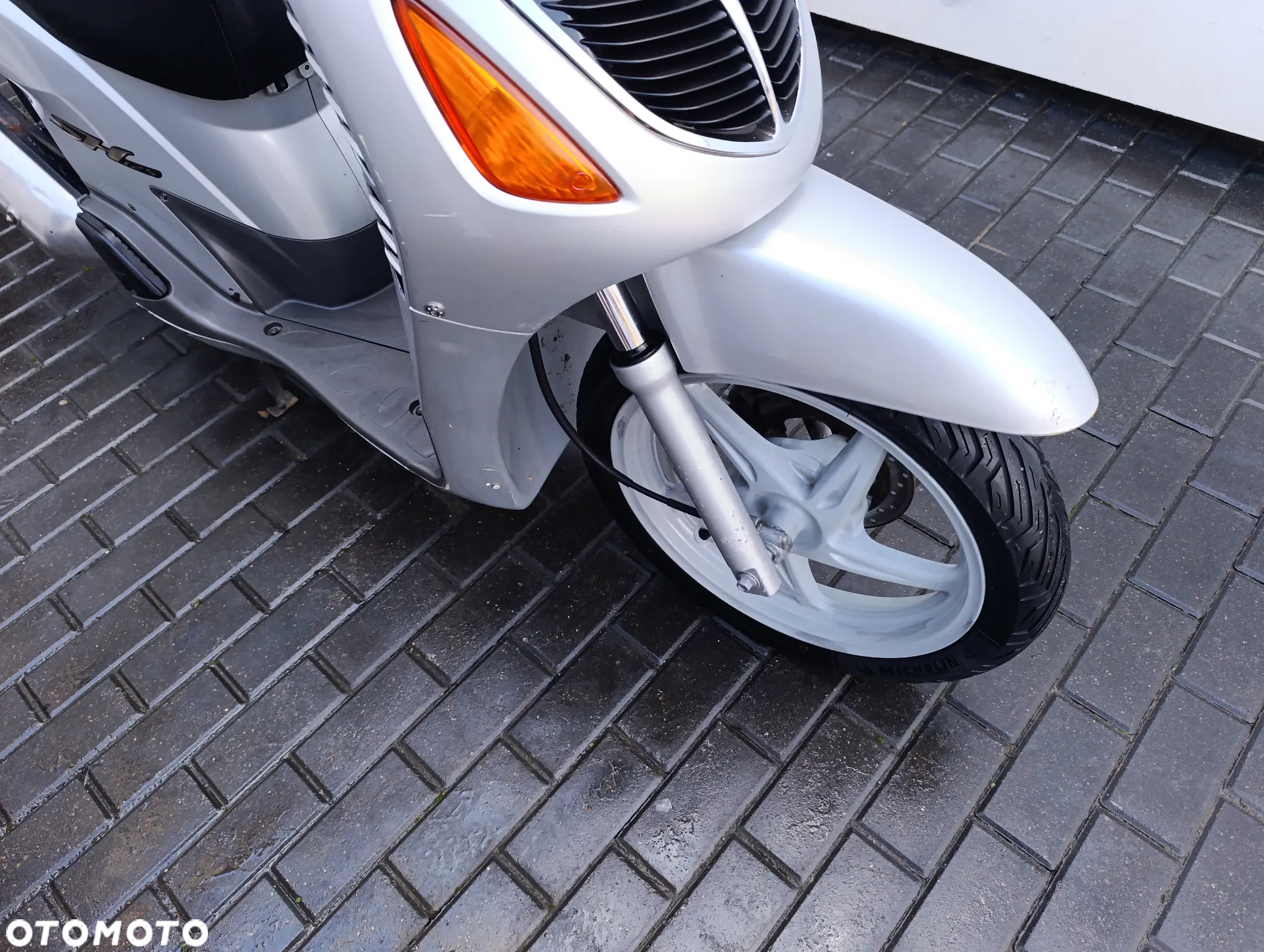 Honda SH - 25
