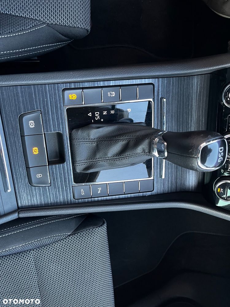 Skoda Superb 2.0 TSI Style DSG - 21