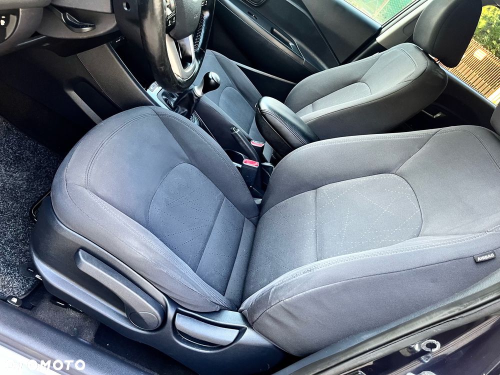 Kia Rio 1.2 Dream-Team Edition - 26