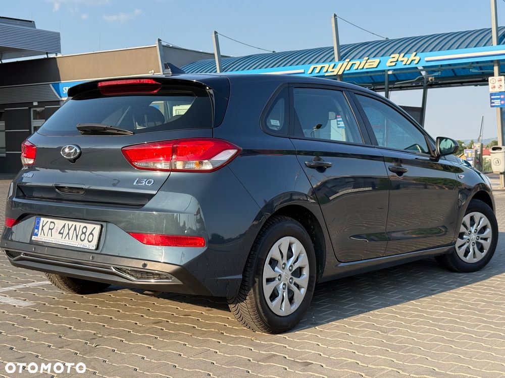 Hyundai i30 1.5 DPI Comfort - 2