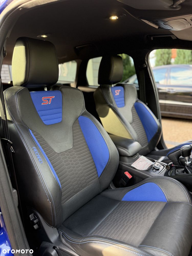 Ford Focus - 6
