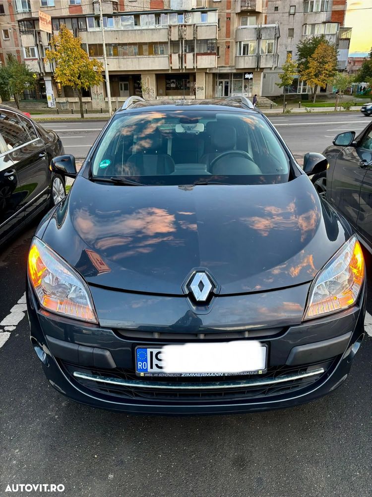 Renault Megane dCi 130 FAP BOSE Edition - 1