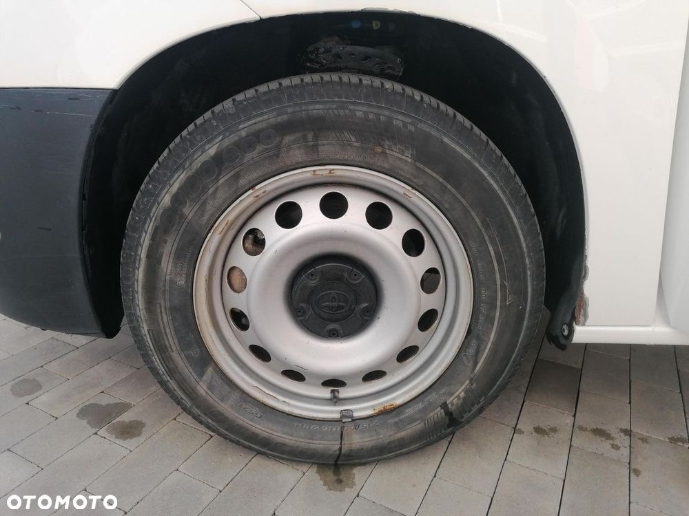 Toyota PROACE CITY - 18