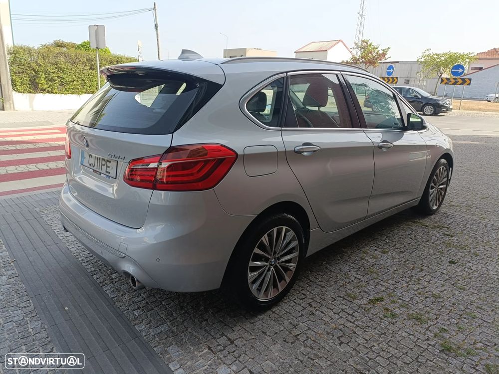 BMW 218 Active Tourer d Sport-Aut. Luxury Line - 4