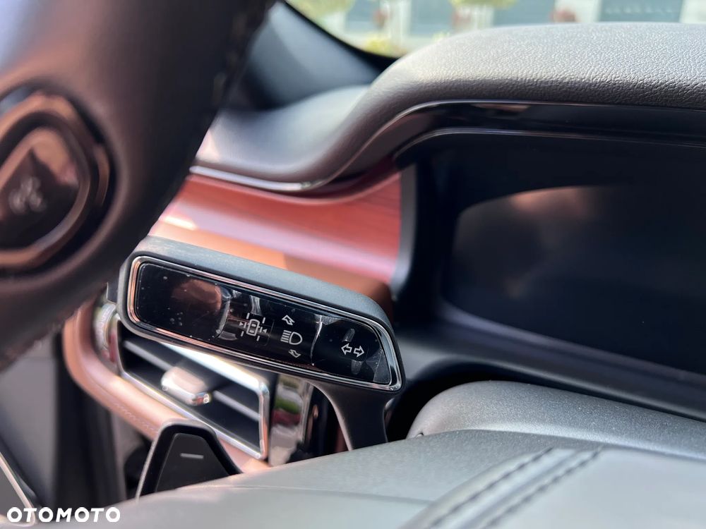 Lincoln Aviator - 20