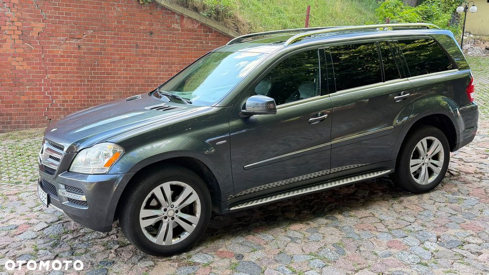 Mercedes-Benz GL 350 CDI DPF 4Matic BlueEFFICIENCY 7G-TRONIC Grand Edition - 1