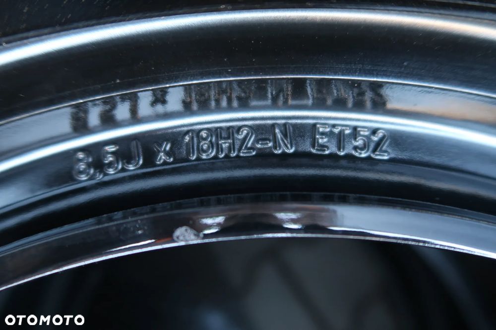 307 Felga Aluminiowa Mercedes A2064011800 8,5x18et52 - 4