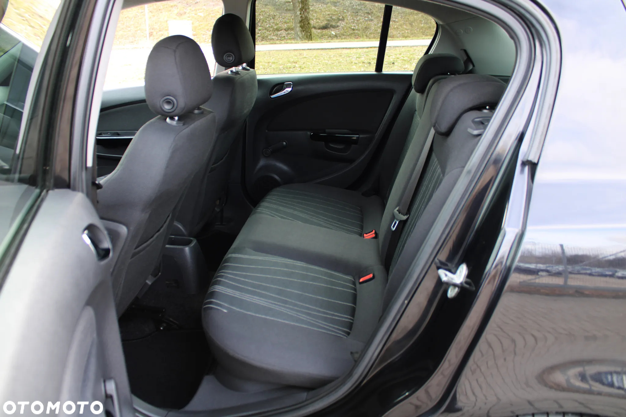 Opel Corsa - 27