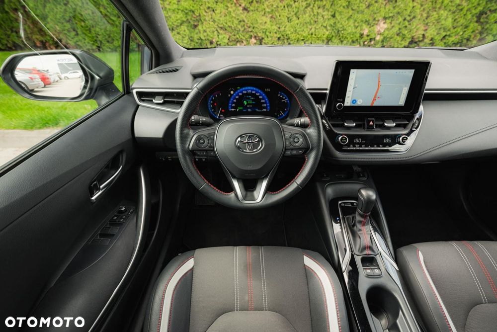 Toyota Corolla - 12