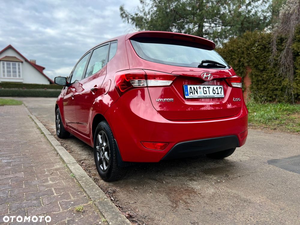 Hyundai ix20 1.4 blue Comfort - 10