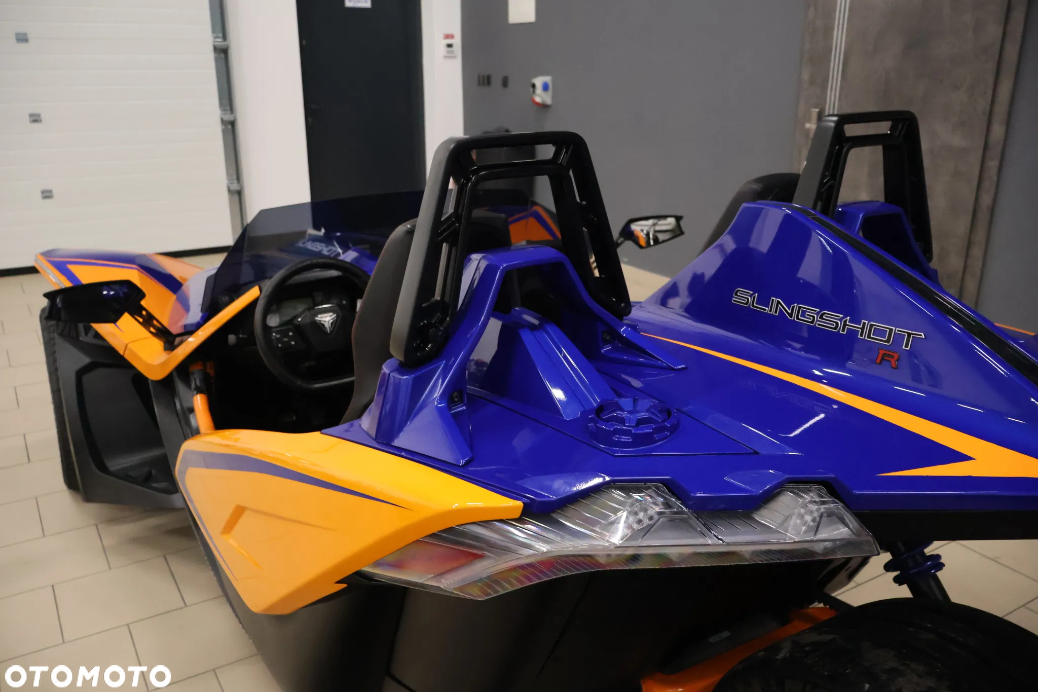 Polaris Inny - 16