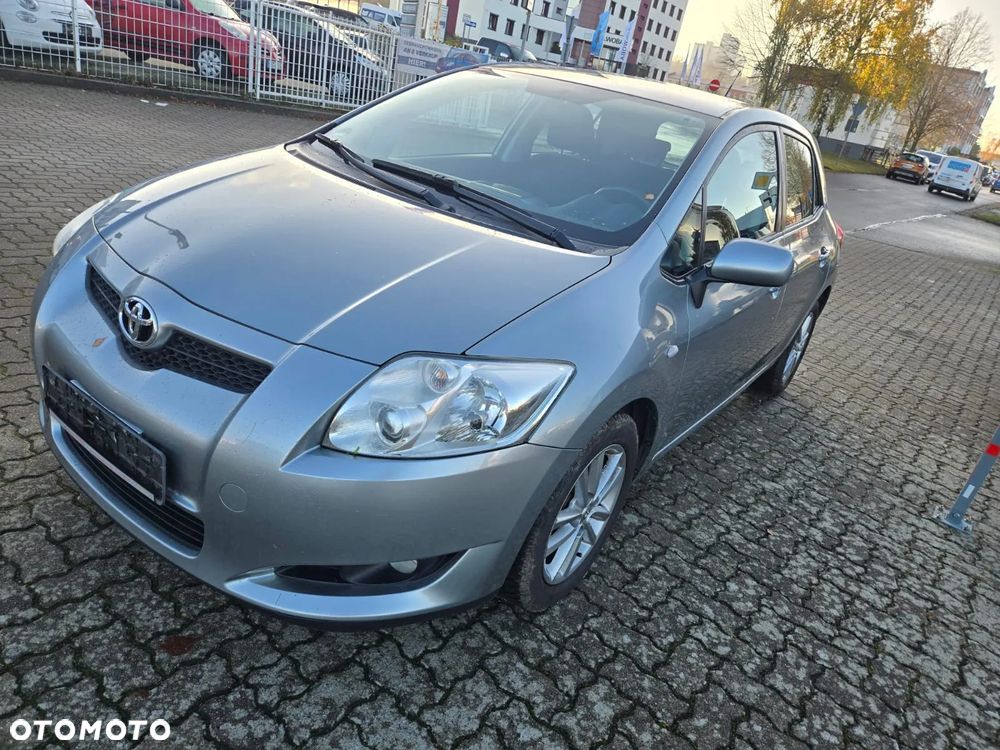 Toyota Auris 1.4 VVT-i Team - 18