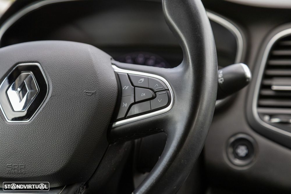 Renault Mégane 1.5 Blue dCi Intens EDC - 49