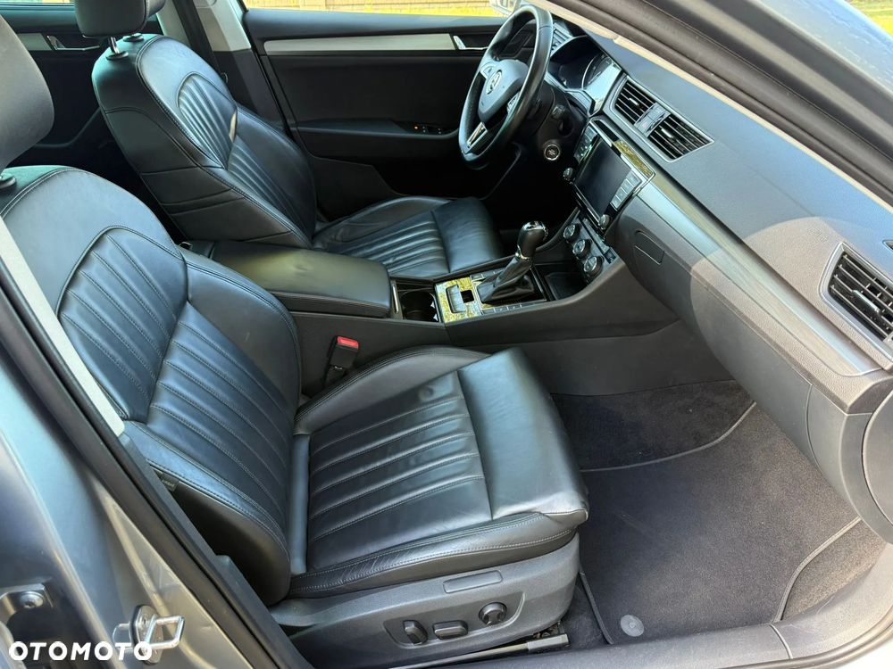 Skoda Superb 2.0 TDI 4x4 Active DSG - 15