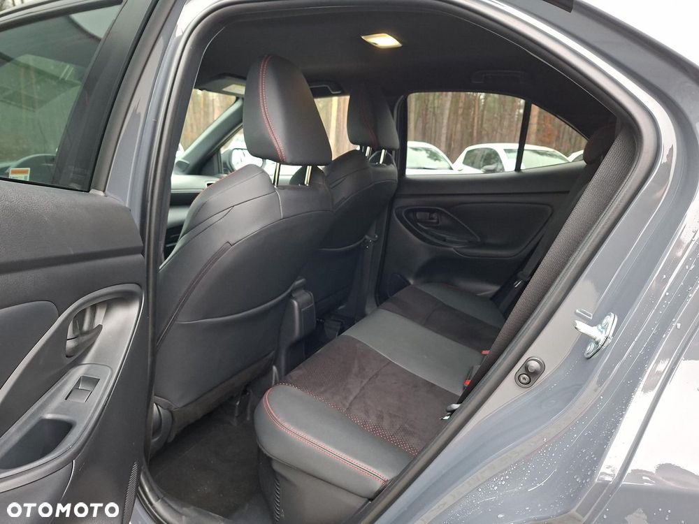 Toyota Yaris Cross Hybrid 1.5 GR Sport - 20