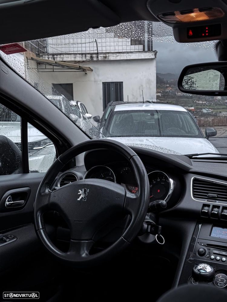 Peugeot 3008 1.6 HDi Allure - 9