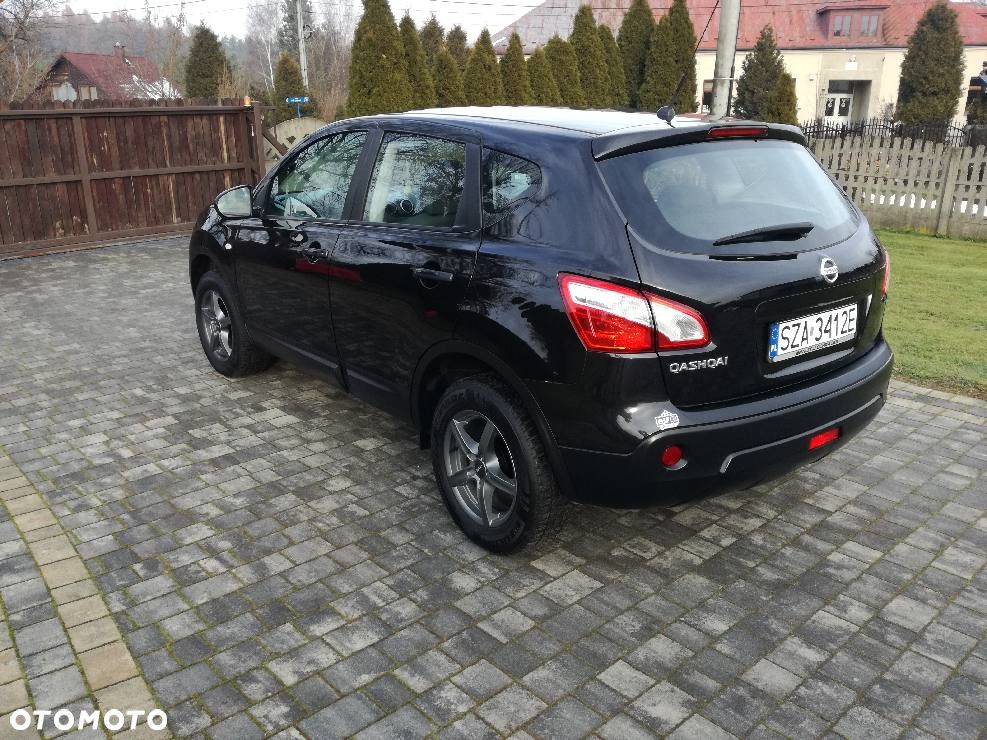 Nissan Qashqai 1.6 Visia - 10